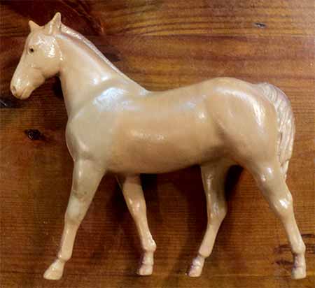 Реставрация кукол ::  Целлулоидная лошадка