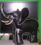 Реставрация кукол :: Кожаный слон