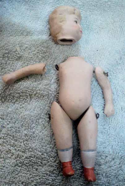 Реставрация кукол :: Фарфоровая малышка